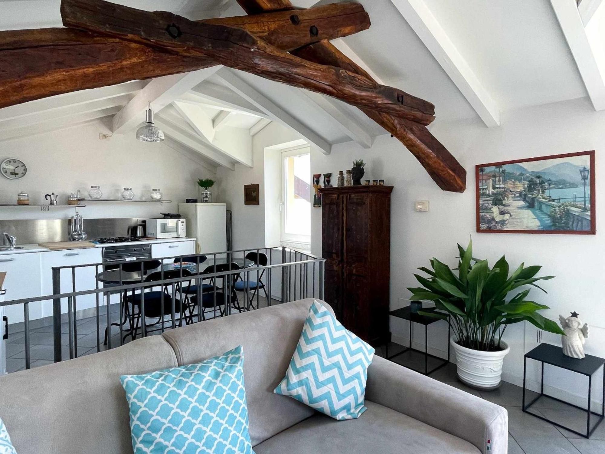 Skyway Apartment With Private Lake View Terrace Bellagio Bagian luar foto